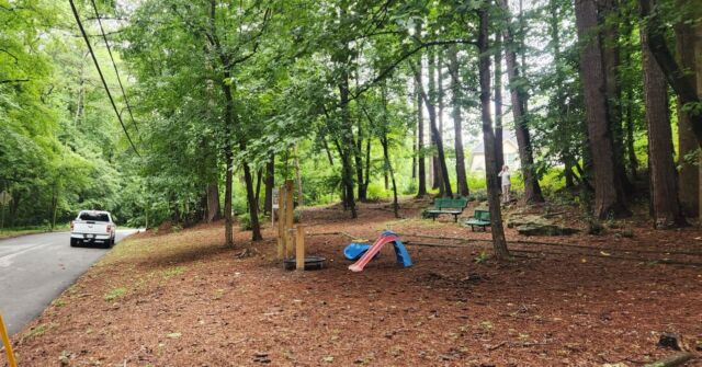 Look at this sweet little pocket park in the Briarcliff Heights area of Atlanta. It was the first project of SE Trust's innovative pocket park program. We expect to add 3 new pocket parks in heavily developed areas of Atlanta in 2024. We create public nature spaces close to where people live and work. SE Trust is soon to have 20 public use nature parks on land that we have acquired, conserved, and made into assets for their communities. Conservation. Recreation. Community.